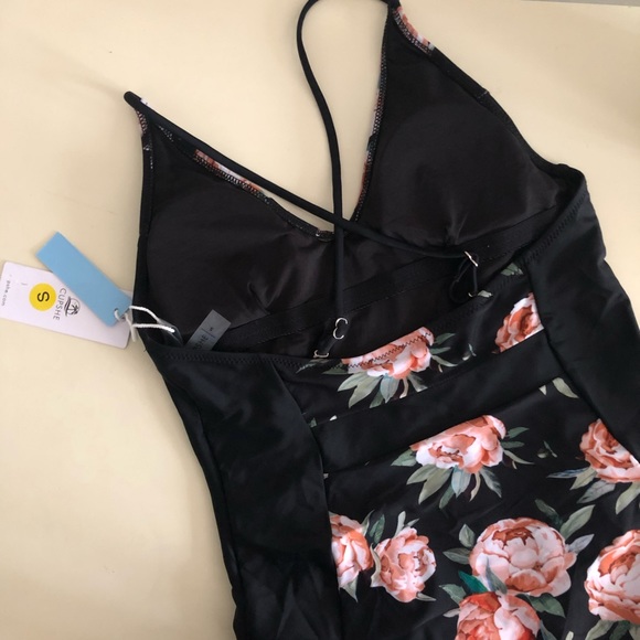 CUPSHE Floral One Piece - Picture 13 of 14